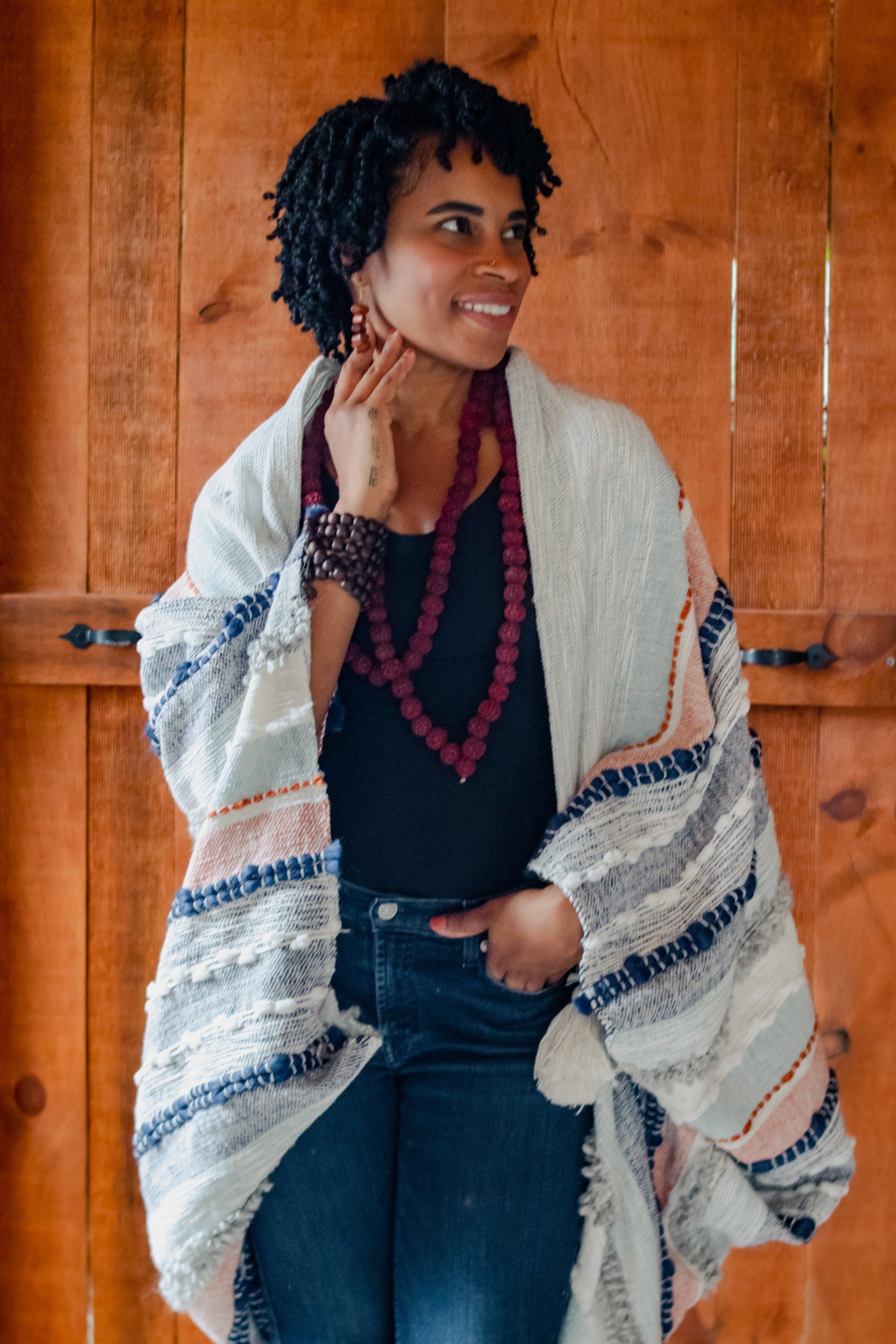 Ayita - Wearable Throw